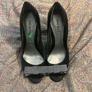 Nine West Studded Peep Hole Heel - Size 7.5